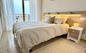 Apartamento completo junto a la playa